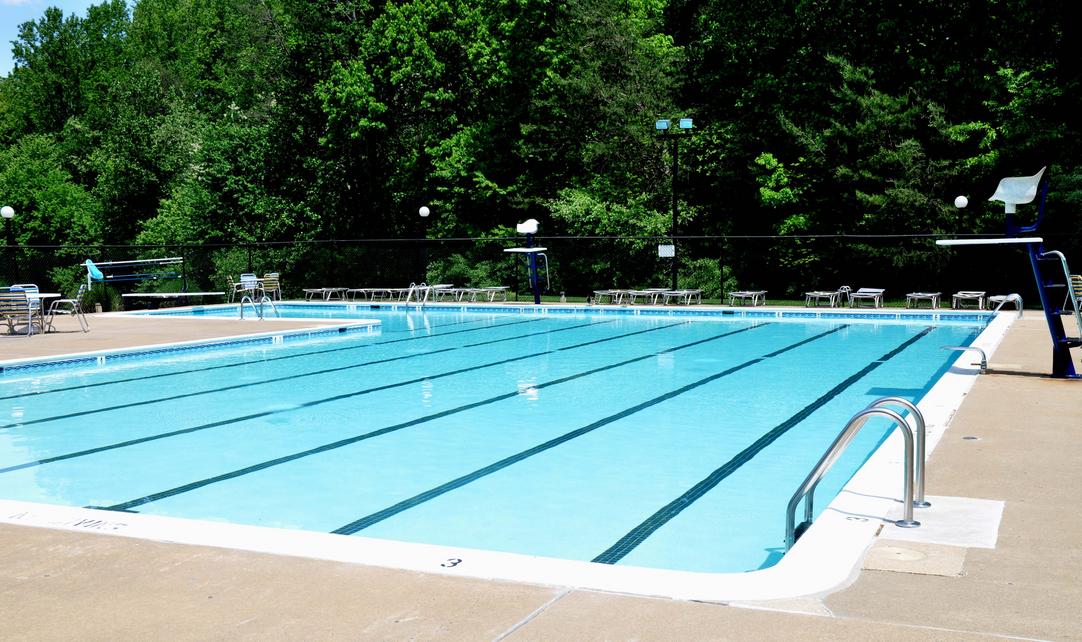 Glen Cove Pool